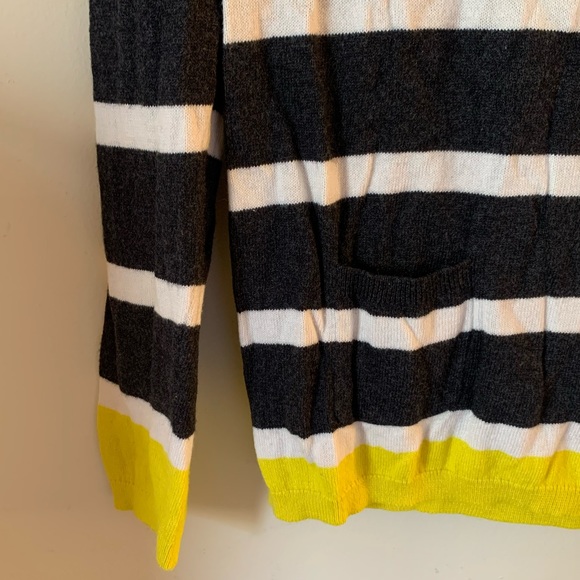 LOFT Sweater - Picture 2 of 5